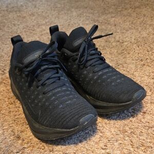 Nike Men's Black Athletic Sneakers